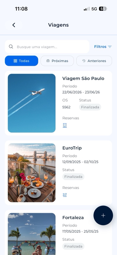 Tela do SuperApp C+ mostrando a listagem de viagens corporativas