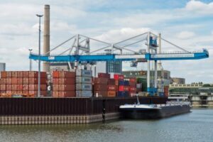 importancia logistica portuaria