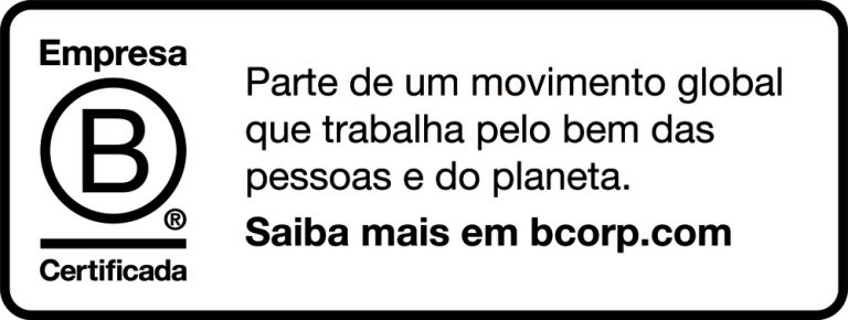 #PraCegoVer: Peça gráfica em preto e branco, com bordas arredondadas. À esquerda, aparece o selo “Empresa B Certificada”, com a letra “B” dentro de um círculo e o símbolo de marca registrada, um R dentro de um círculo. À direita, está a mensagem: “Parte de um movimento global que trabalha pelo bem das pessoas e do planeta. Saiba mais em bcorp.com” (post Empresa B™: como a Biosfera Copastur integra impacto positivo ao modelo de negócio)